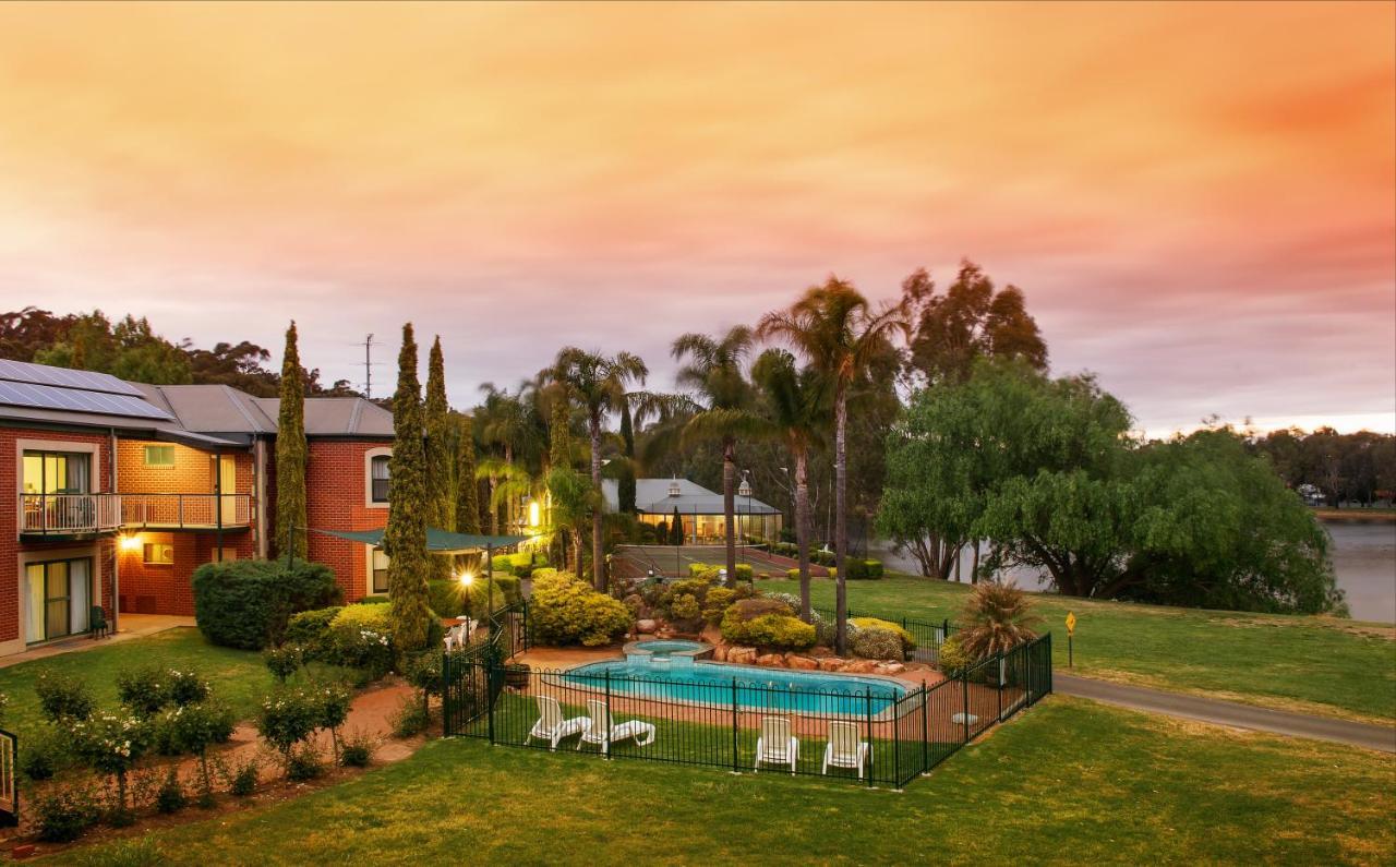 Clare Country Club Ξενοδοχείο Εξωτερικό φωτογραφία