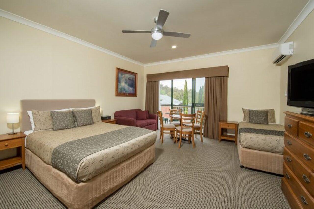 Clare Country Club Ξενοδοχείο Εξωτερικό φωτογραφία