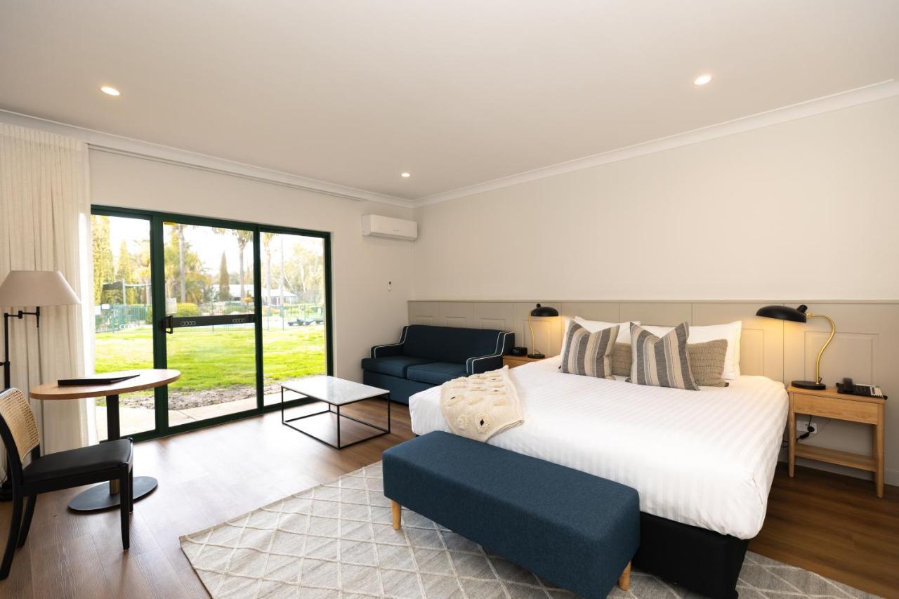 Clare Country Club Ξενοδοχείο Εξωτερικό φωτογραφία