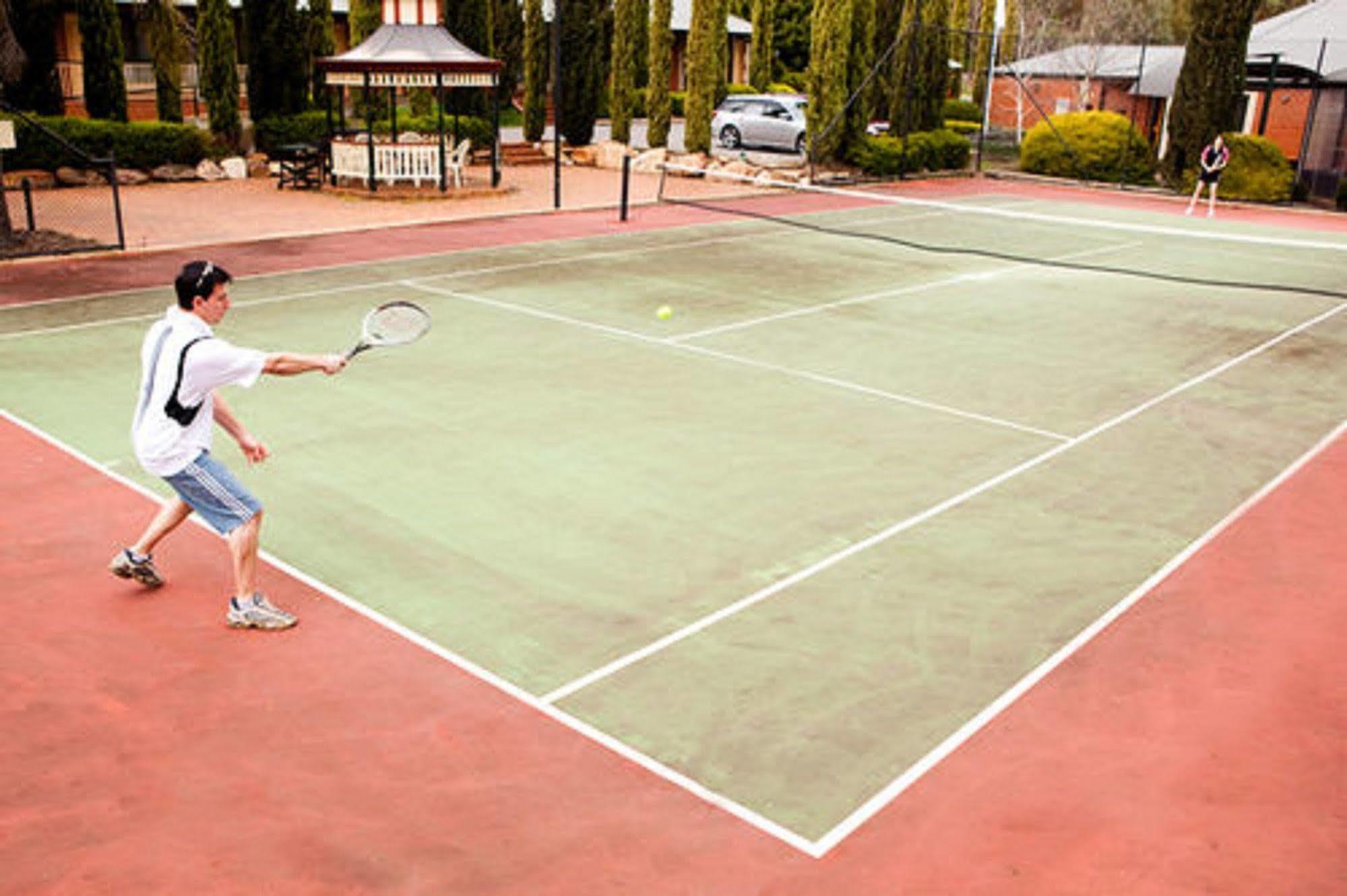 Clare Country Club Ξενοδοχείο Εξωτερικό φωτογραφία